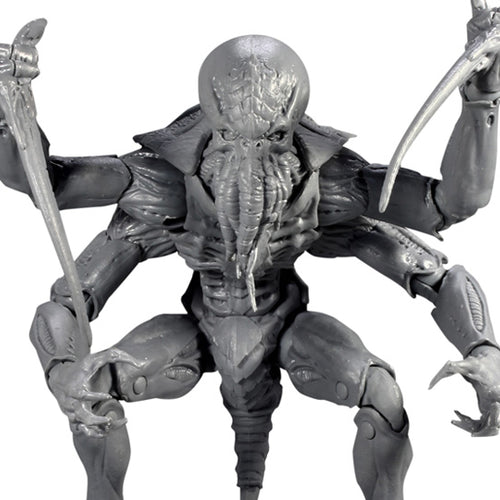 McFarlane Toys Warhammer 40,000 Ymgarl Genestealer Action Figure - Artist Proof